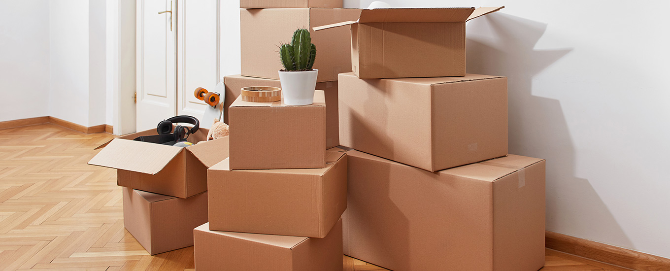 Use self storage when clearing out a flat